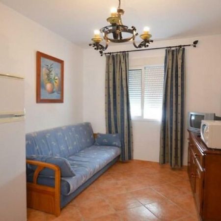 Apartamento Calle Bilbao โกนิล เด ลาฟรอนเตรา ภายนอก รูปภาพ